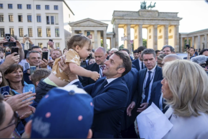 Arms in Berlin