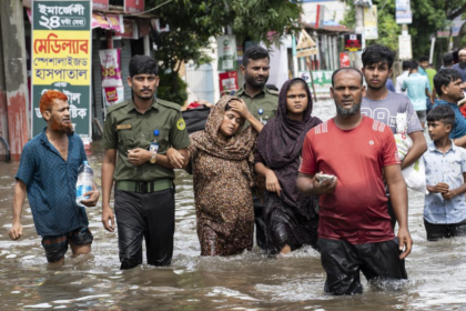 Monsoon Foods Kill 15 People