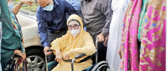 PM Khaleda Zia Admitted to Hospital
