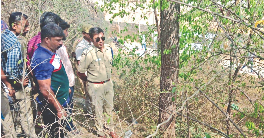 Police Shoot at Accused