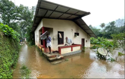 Landslide Kills 16 in Vietnam