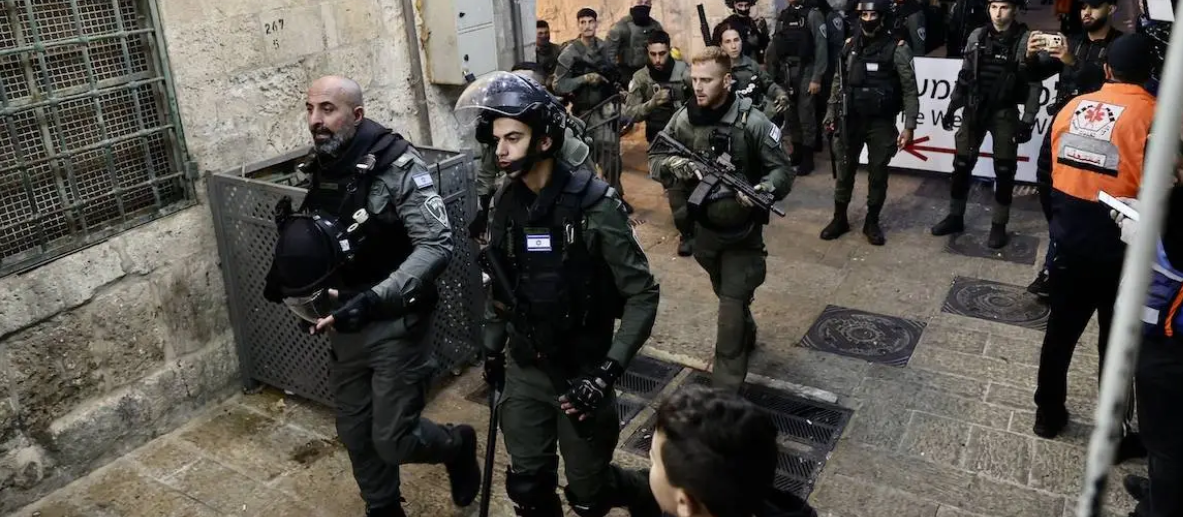 Israel Arrests Seven Palestinians