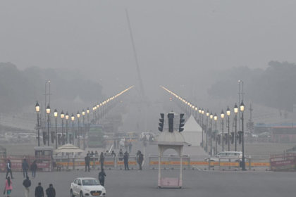 Dense Fog Blankets Delhi