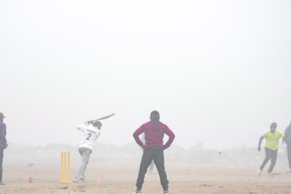 Dense Fog Envelops Delhi