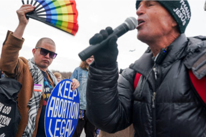 Thousands Protest in Washington