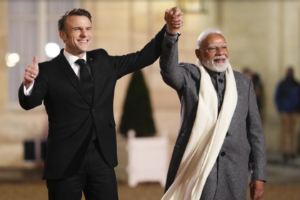 Modi in Paris LIVE