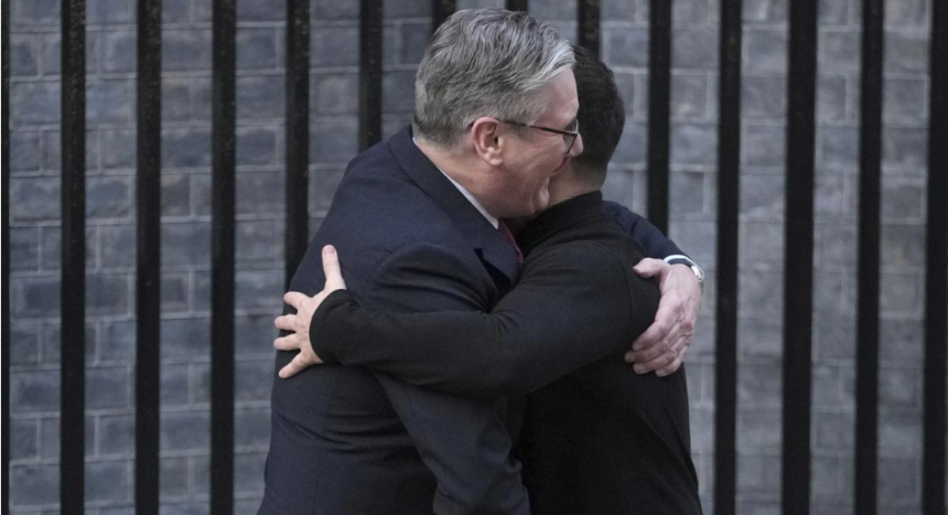 Keir Starmer Embraces