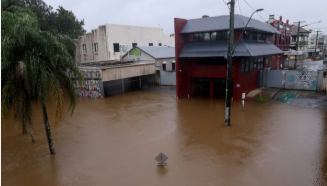 Cyclone Alfred Hits Eastern Australia
