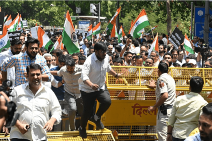 Erupt Outside Pakistan High Commission