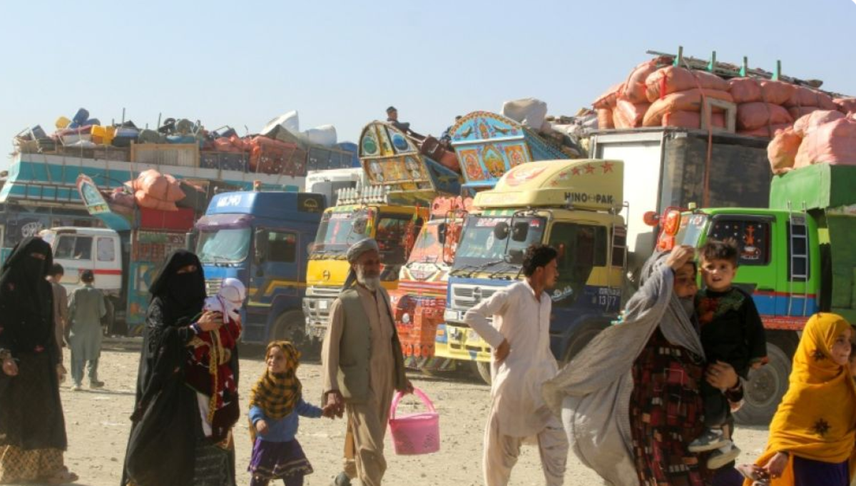 Pakistan and Afghanistan Extend Ceasefire